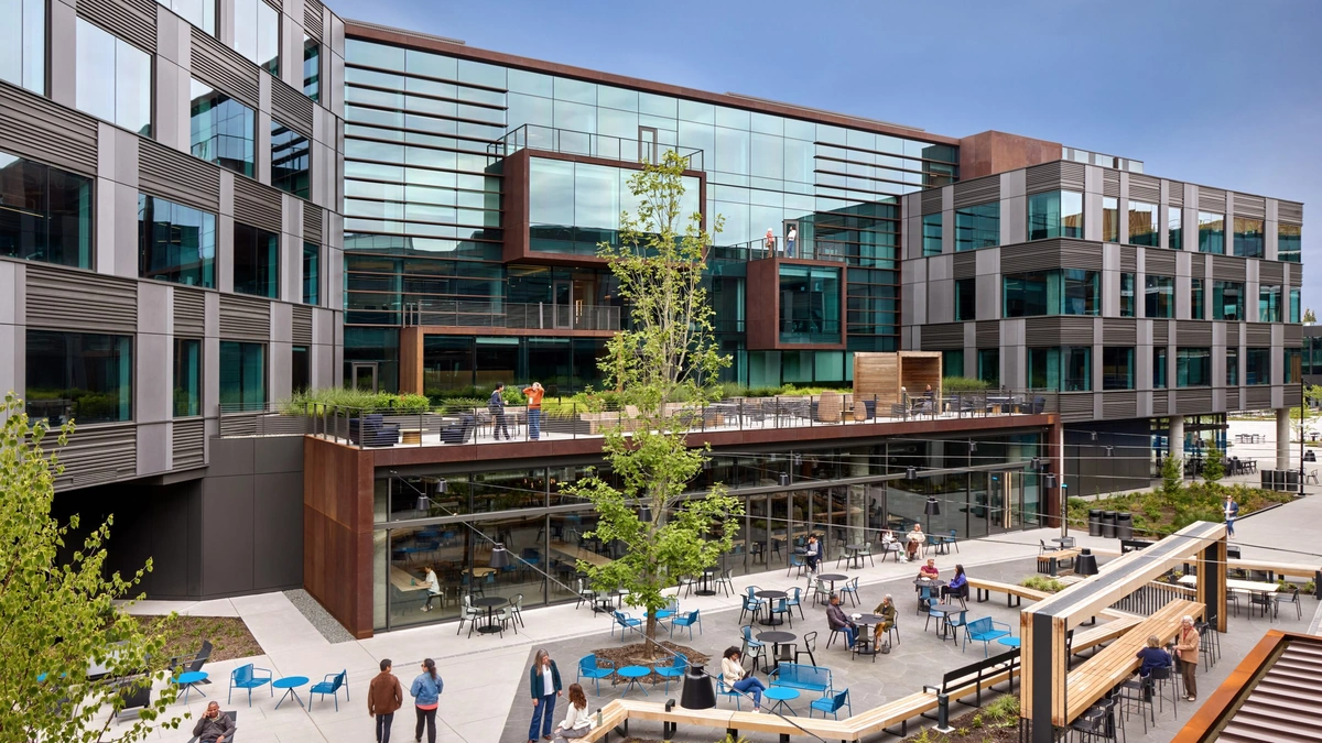 Microsoft's Redmond campus, Buildings 9 and 10, around a terraced plaza with outdoor seating