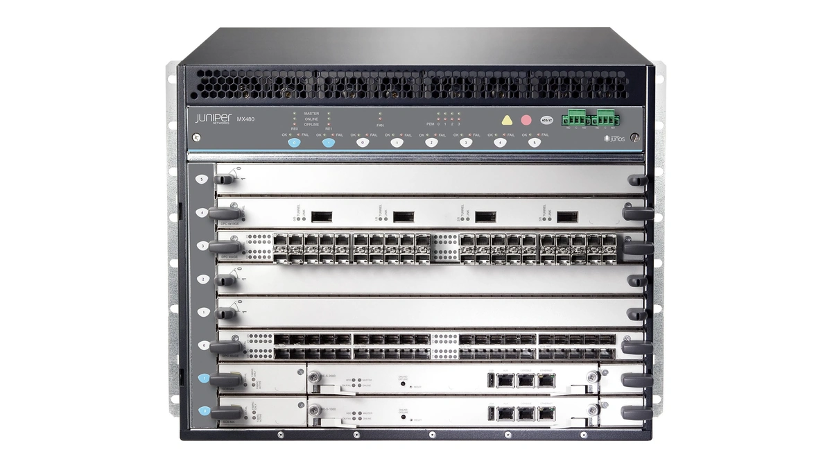 Juniper MX480 router chassis, a carrier-grade NAT platform, with line cards seen from the front